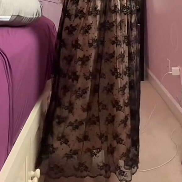 Vintage Strapless Lace Dress - Picture 12 of 12